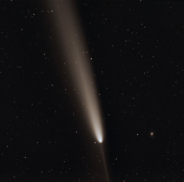 image of a comet